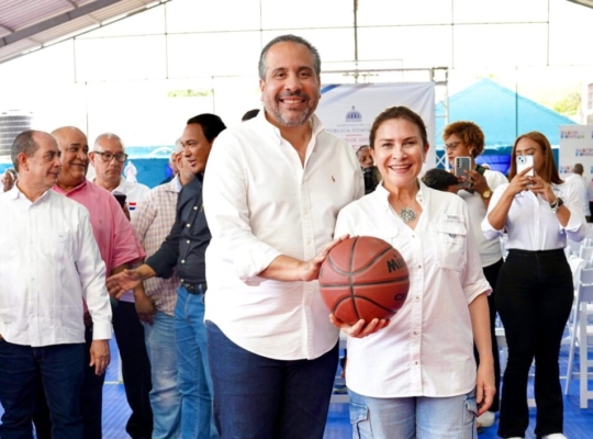 INEFI recibe elogios por el éxito de los Juegos Escolares San Francisco 2025, con respaldo de Carolina Mejía