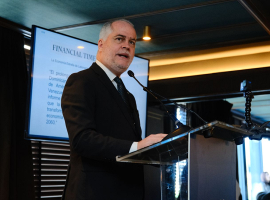 Superintendente de Bancos destaca avances de la banca digital Dominicana, en Madrid