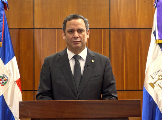 Henry Molina somete proyecto para fortalecer uso medios digitales