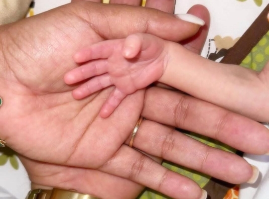 Hijo de Martha Heredia fue dado de alta