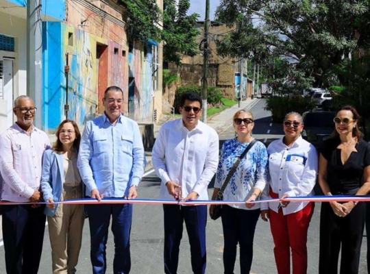  Ministro David Collado promete que no habrá calles cerradas en la Ciudad Colonial durante diciembre