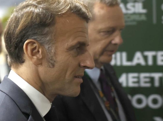 Macron llega a México para reunión con Sheinbaum y su visita oficial