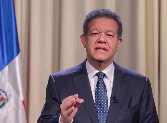 Leonel Fernández arremete contra el Gobierno por apagón nacional: «La indignación del pueblo está más que justificada»