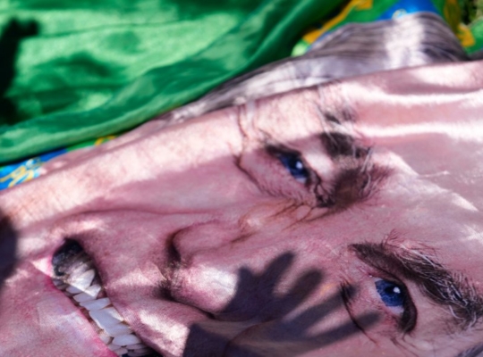 Juez brasileño ordena arresto domiciliario para 10 personas por complot de Bolsonaro