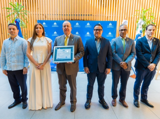 Hacienda y Economía obtiene certificación ISO por su sistema de gestión antisoborno y cumplimiento