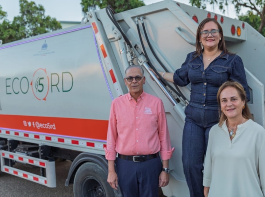 Alcaldía del Distrito Nacional y Unidad Ejecutora ECO5RD inician la “Ruta de la Limpieza Navideña”*