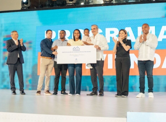 El Gobierno relanza el programa “Mi Vivienda” para dar mayores facilidades a familias