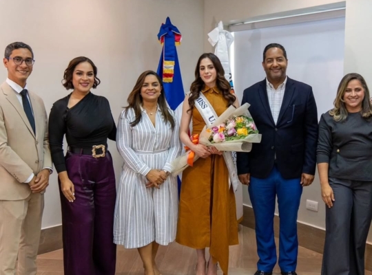 Director de CONADIS y Miss Universo Fátima Bosch destacan labor del CAID en visita institucional junto a JICA