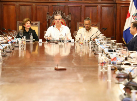 Abinader encabezará este domingo el Consejo de Ministros en el Palacio Nacional