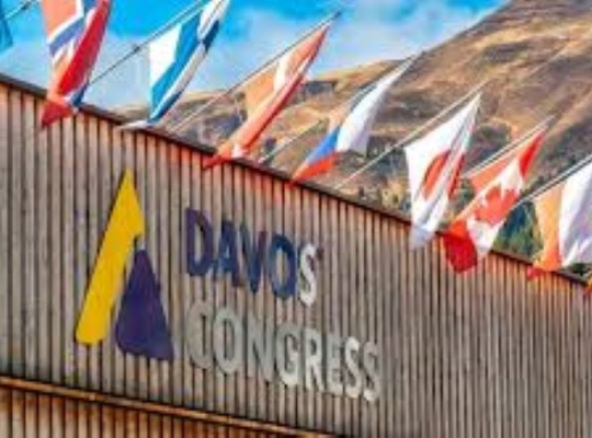 En el Foro de Davos, líderes globales debaten comercio y geopolítica