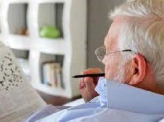 Dr. Richard Restak, neurólogo y neuropsiquiatra, sobre el deterioro cognitivo: “Recomiendo a mis pacientes que pasados los 65 años se abstengan total y permanentemente de beber alcohol”