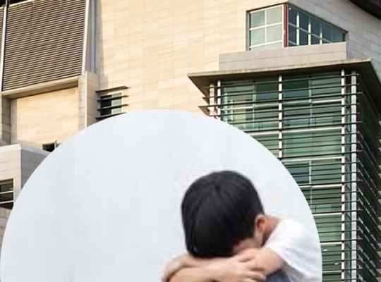 Centro Educativo denuncia caso de maltrato infantil tras hallar niño atado en vivienda en Gualey