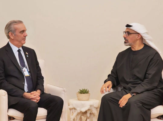 El presidente Abinader sostiene audiencia con el príncipe heredero de Abu Dhabi y concluye agenda en Emiratos Árabes Unidos