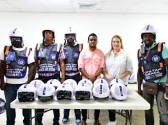 República Dominicana sirve de ejemplo regional con campaña de seguridad en uso de cascos para motocicletas