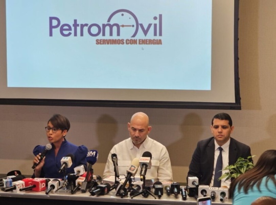 Petromóvil aclara que no controla combustible subsidiado vendido por transportistas
