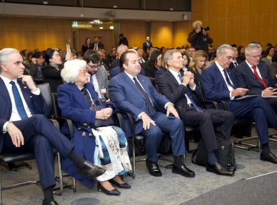 Presidente Abinader reafirma la integridad como eje estratégico del Estado en Foro Global Anticorrupción en París*