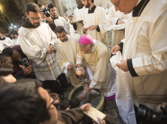 ¿Qué hace la Iglesia católica el Jueves Santo?