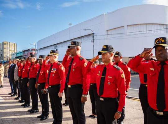 Activan operativos contra alcohol adulterado en feriado de Samana Mayor