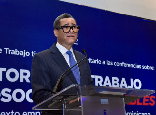 Eddy Olivares advierte: la salud mental del trabajador es clave para la productividad y el bienestar laboral