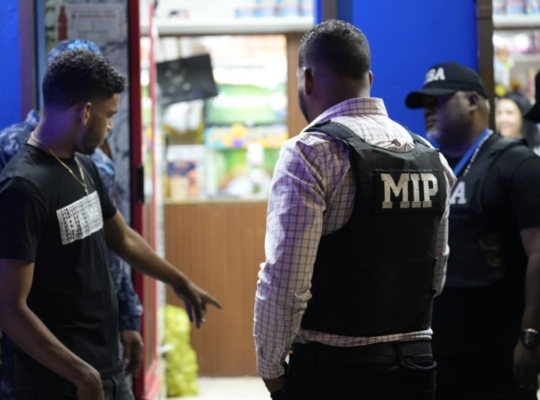 MIP  intervienen centros nocturnos en distintos sectores del DN por presencia de menores