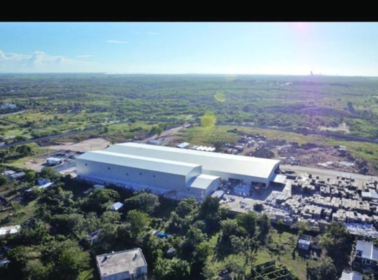 Alianza ampliará el sistema de reciclaje de plástico