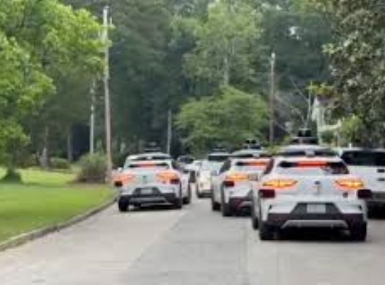 Vehículos autónomos de Waymo generan caos en un barrio de Atlanta