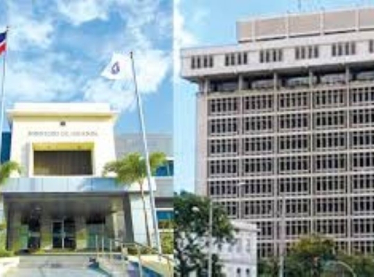 BCRD y Ministerio de Hacienda se alinean para enfrentar impacto internacional