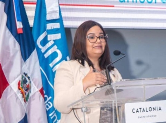 ENHOGAR-MICS 2025 refleja avances en salud, educación y registro civil, aunque persisten retos en cobertura universal