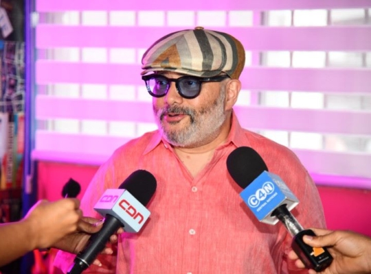 Pavel Núñez no espera dejar un legado a su hijo, sino un ejemplo: “Él va a dibujar su propio camino”