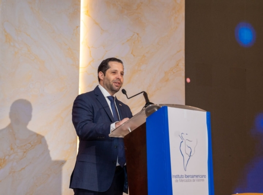 Superintendencia del Mercado de Valores (SIMV) reúne en República Dominicana a líderes del mercado de valores iberoamericano para fortalecer la cooperación regulatoria