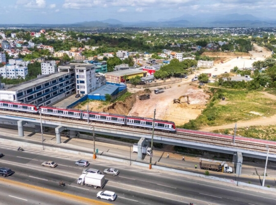 De estación en estación: una guía de viaje por la Línea 2 del metro