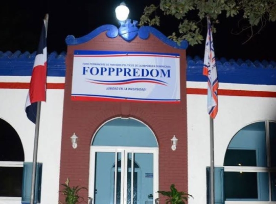FOPPPREDOM enciende las alarmas con mensaje sobre el futuro de los partidos políticos