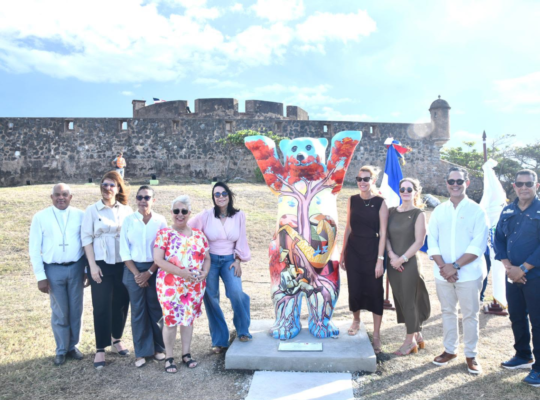 Alemania y Puerto Plata fortalecen sus vínculos con la inauguración de “El Puente”, un Buddy Bear que simboliza la amistad bilateral