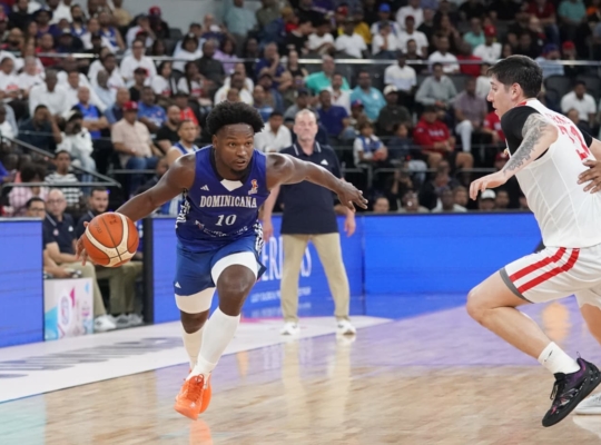 República Dominicana aplasta a Chile en ventana clasificatoria al Mundial de Baloncesto