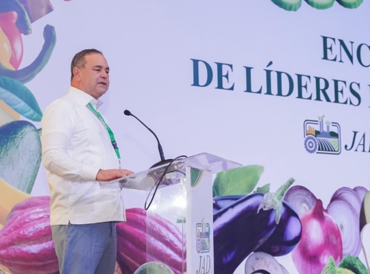 Ministro de Agricultura advierte relevo generacional es fundamental para garantizar futuro del agro dominicano