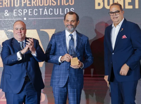 José Miguel Bonetti Du-Breil es reconocido por una trayectoria que trasciende lo empresarial