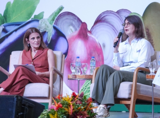 Destacan la formación técnico profesional Ligia Bonetti y Mercedes Ramos como puente entre el talento y las necesidades de las empresas