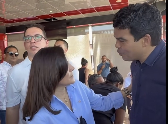 Wellington Arnaud se suma al encuentro de Leah Campos con figuras políticas