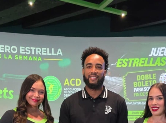 Raimel Tapia y Albert Abreu elegidos Peloteros Estrella de la Semana en LIDOM