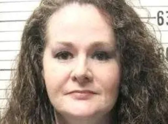 Christa Pike sobrevive a dos dosis de inyección letal durante su ejecución y se encuentra hospitalizada en Tennessee