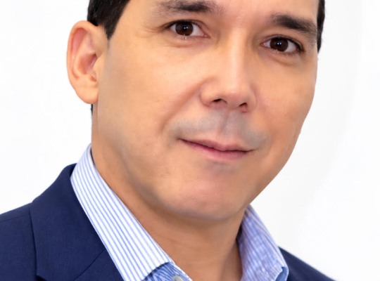 Ángel Puello: “La televisión no muere; los que desaparecen son los productores que no se adaptan a los nuevos tiempos”
